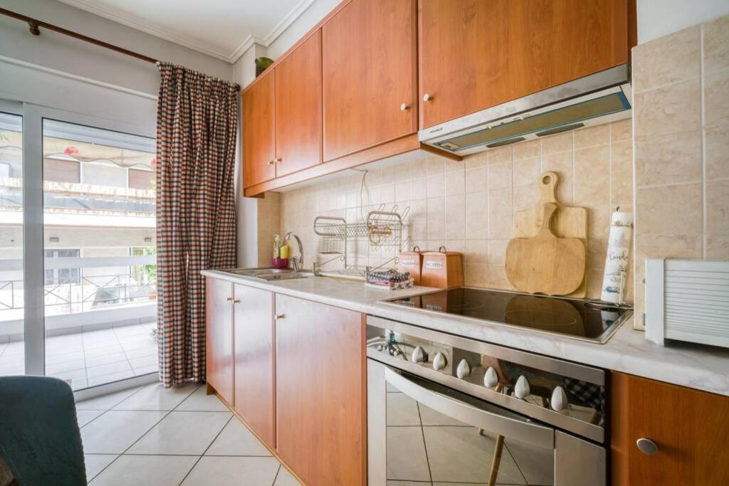 Spacious Family Flat Near Parthenon Free Parking Athens Exterior photo