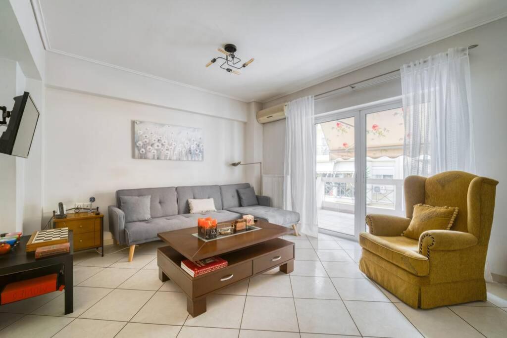 Spacious Family Flat Near Parthenon Free Parking Athens Exterior photo